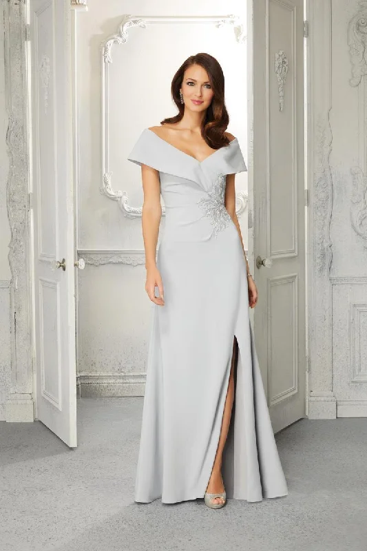 Markdowns MGNY Madeline Gardner New York 72406 Long Formal Dress