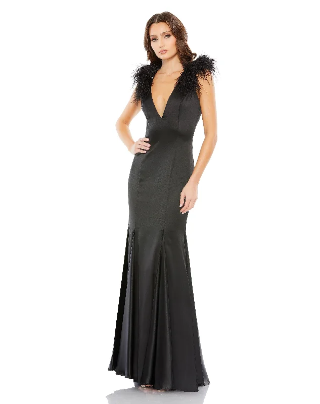 Limited Availability Mac Duggal 68137 Long Sleeveless Formal Prom Dress