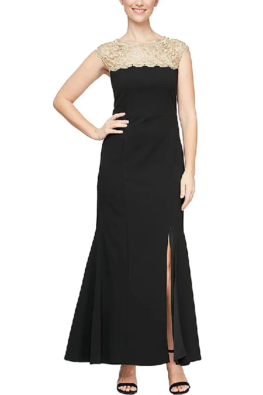Price Rollback SL Fashions 9137211 Long Formal Fitted Lace Dress