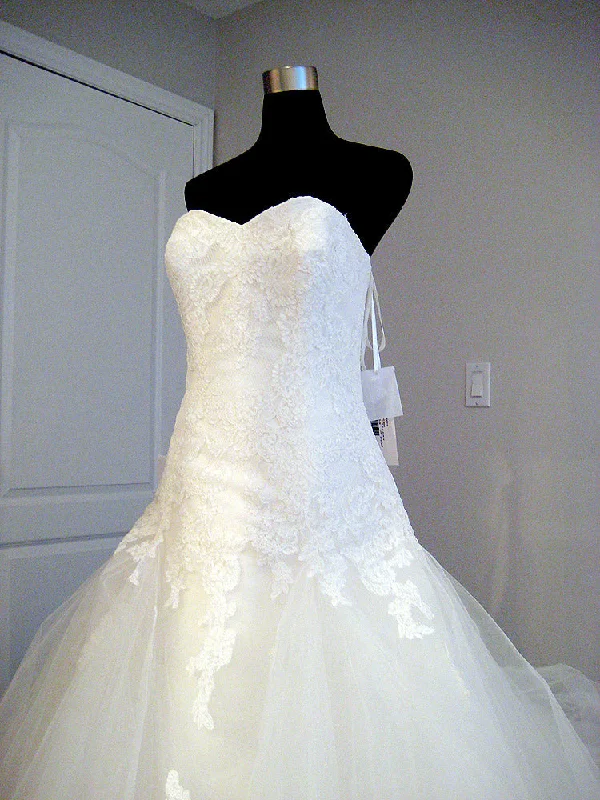 Special Buy La Sposa La Sposa Detalle Size 10