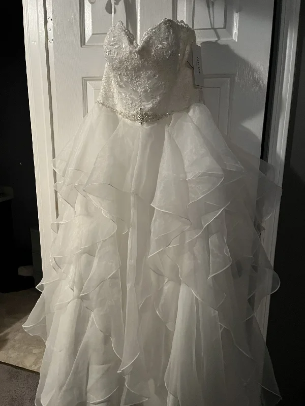 Extra Savings David's Bridal 10012546