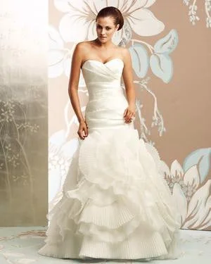 Deal Zone Paloma Blanca 4162