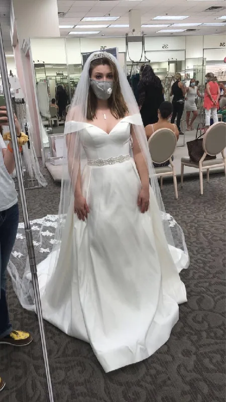 Hot Deal David's Bridal #WG3979