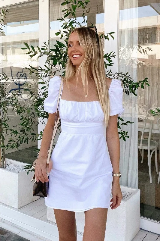Hot Deal Thea Dress / White
