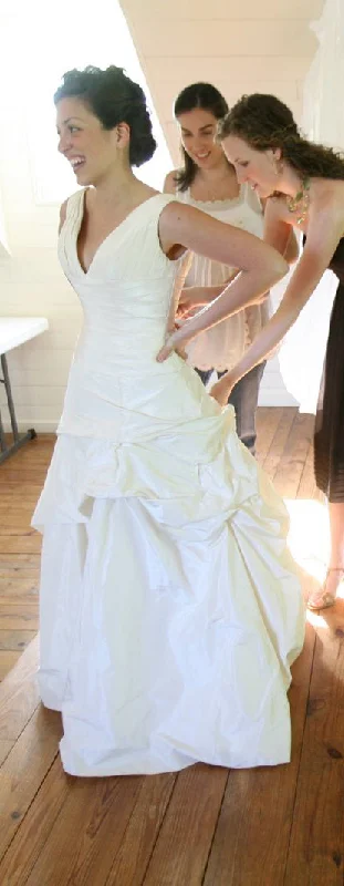 Seasonal Clearance Watters V-neck pleated bodice with bustles.