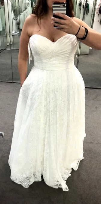 Don't Miss David's Bridal 10012530