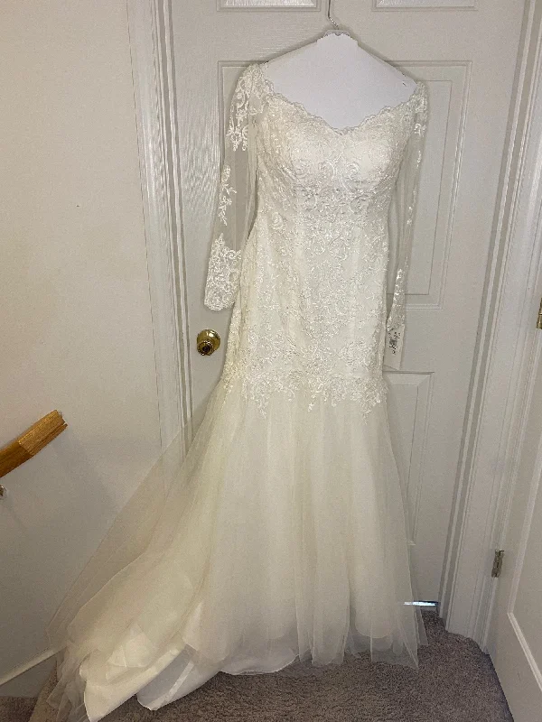 Clearance Event David's Bridal 10012780