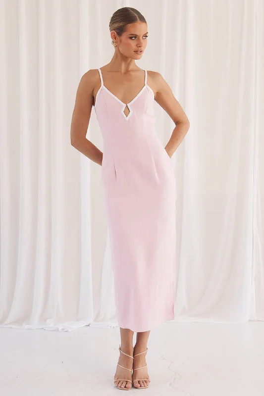 Savings Galore Jessie Dress / Pink