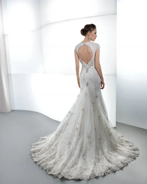 Super Sale Demetrios Ultra Sophisticates