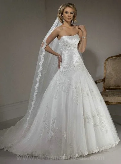 Limited Availability Maggie Sottero Primavera