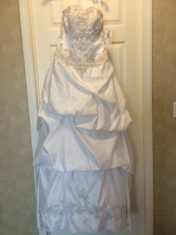 Closeout David's Bridal 10012150