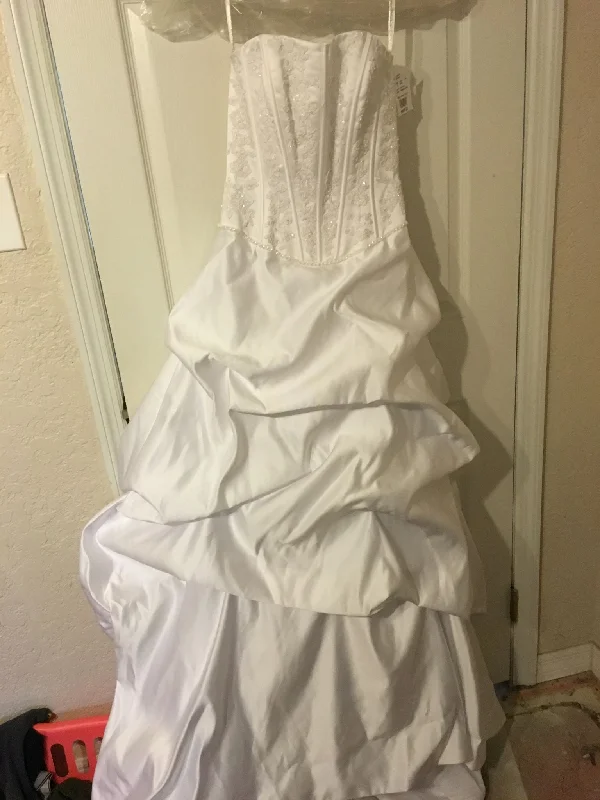 New Deals David's Bridal 1001-1621
