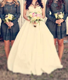 Super Deal David's Bridal  T3039