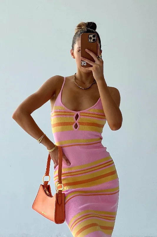 Price Rollback Zura Dress / Pink