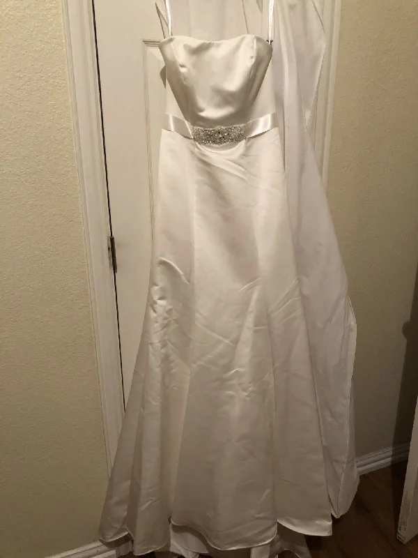 Special Savings David's Bridal 10020405