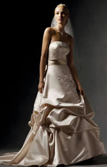 Super Bargain Oleg Cassini CT203