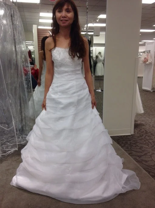 Big Savings David's Bridal 10011770